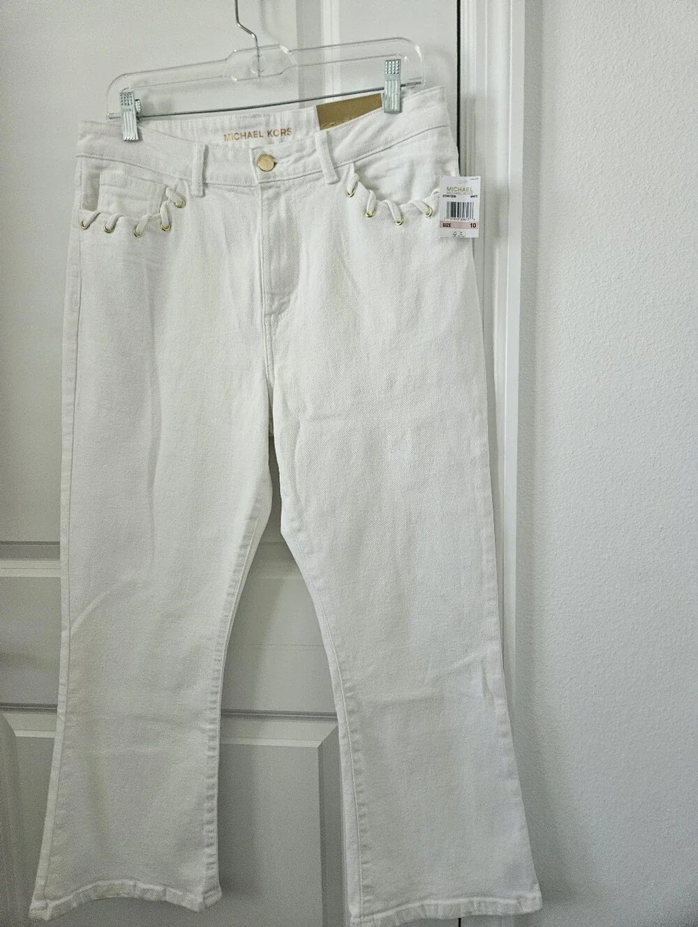 NWT Michael Kors White Selma Flared Jeams Size 10 , 25